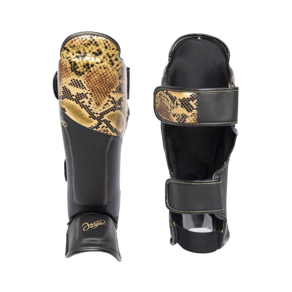 WOMEN SHIN GUARDS