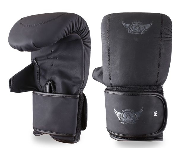 JOYA "TITLE" PUNCHING MITT -V2-BLK